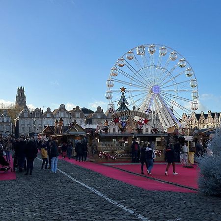 Les Coquelicots Grand Place Arras Esterno foto